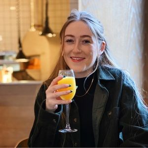 Meet your Posher, Zoe